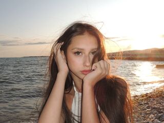 adult chat room MickiTreml