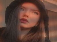 fingering cam girl MilaLyra