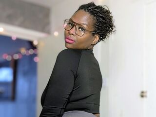 hot chat room MilkyMarie