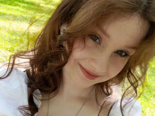 camgirl masturbating with sex toy NickieKounlavong