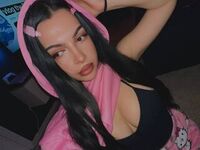nude camgirl photo NouraMalvi