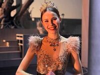 live cam show NylaPitarresi