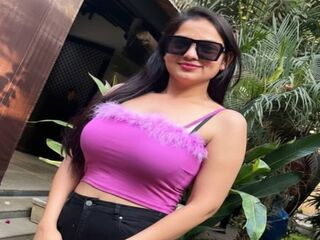 chat live webcam PeachyGlow