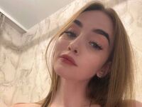 cam girl masturbating with sextoy PetulaFelton