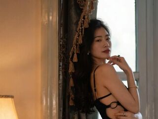 girl topless Primerosa