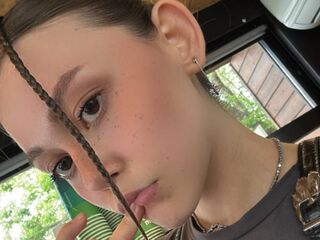 nude cam girl pic RebbecaKennemer