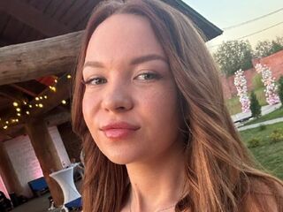 hot cam girl masturbating SadeBergum