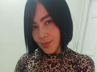 camgirl spreading pussy ScarlettColombia