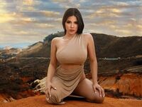 naked cam girl masturbating with vibrator SelineMarquez