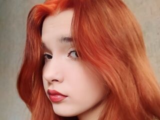 camwhore shaving pussy SiuFregeau