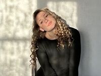 beautiful girl webcam StefanyKovalski