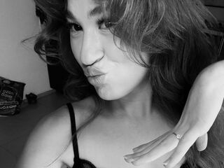 naughty cam girl fingering pussy TerisaKehr