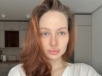 cam strip tease VelmiraFlux