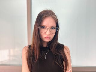 camgirl playing with sextoy ZaraHaddaway